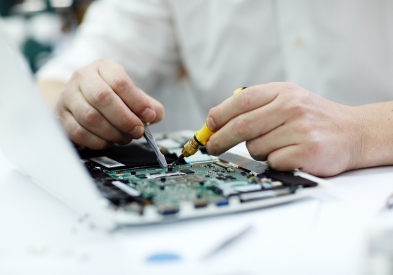 Laptop Repair Service at Al Barsha Electronics Dubai