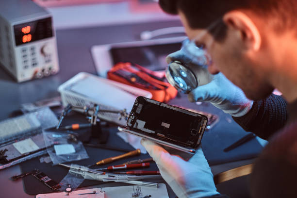 Phone display fix near me Mirdif – Al Barsha Electronics mobile repair service Dubai