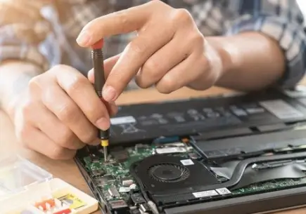 Reliable laptop repair service center near Al Barsha and Jebel Ali, Dubai